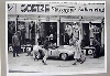 1000 Km 1962. Boxenstopp Des Porsche 718 Wrs Von G. Hill Und H.